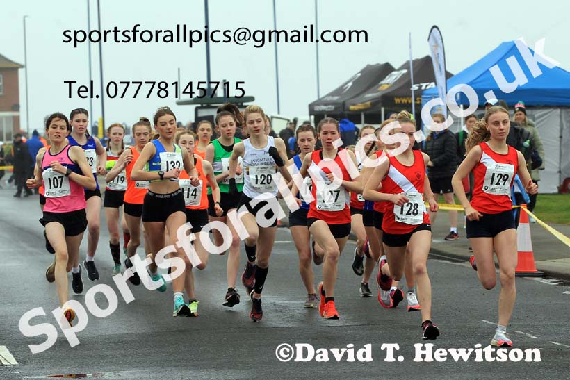 Girls under-15s 5k, 2023 Northern Mens 12 stage and Womens 6 Stage Relays and Young Athletes, Redcar. Photo: David T. Hewitson/Sports for All Pics